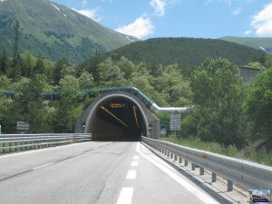 Chiusura notturna Traforo Gran Sasso