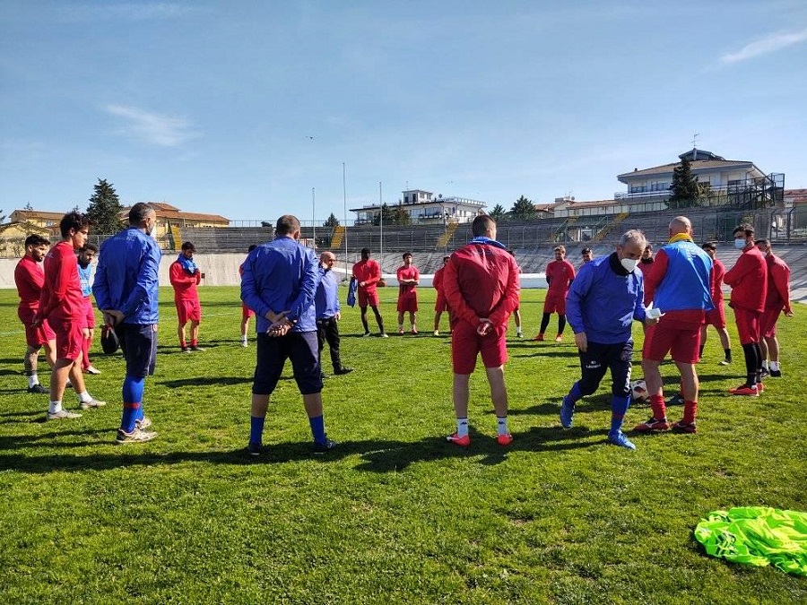 Eccellenza, 5 contagi al Lanciano: a rischio la gara con l'Avezzano