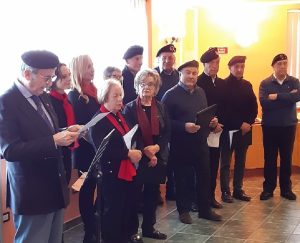 Coro Unuci, esibizione nella Residenza dei Marsi 