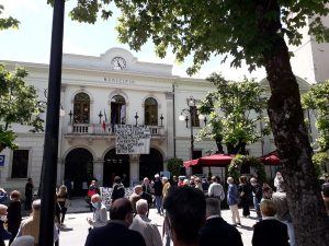 Riapertura annunciata PPI, ma la protesta non si ferma
