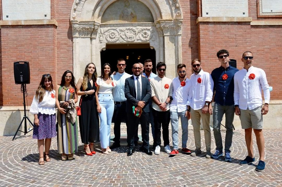 Aielli, Comitato feste dona ricavato per tamponi rapidi