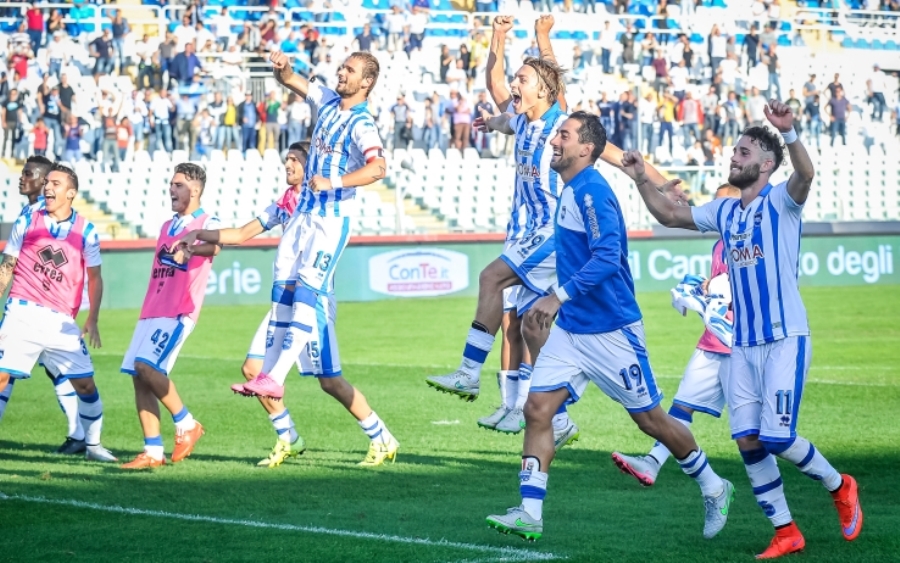 Il Pescara Calcio con Umberto Veronesi