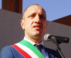 Casi positivi a Celano, Santilli: «Contagi legati alla Clinica di Sulmona»